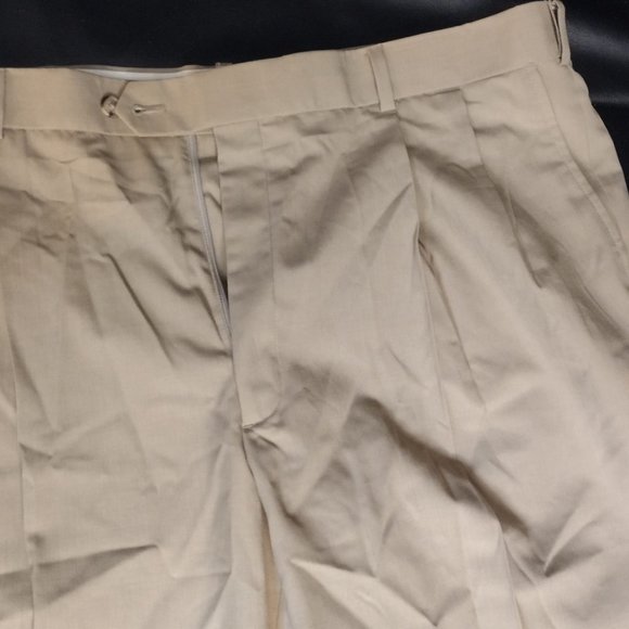 Higgins Khakis Pants Size 38RW - Picture 4 of 6